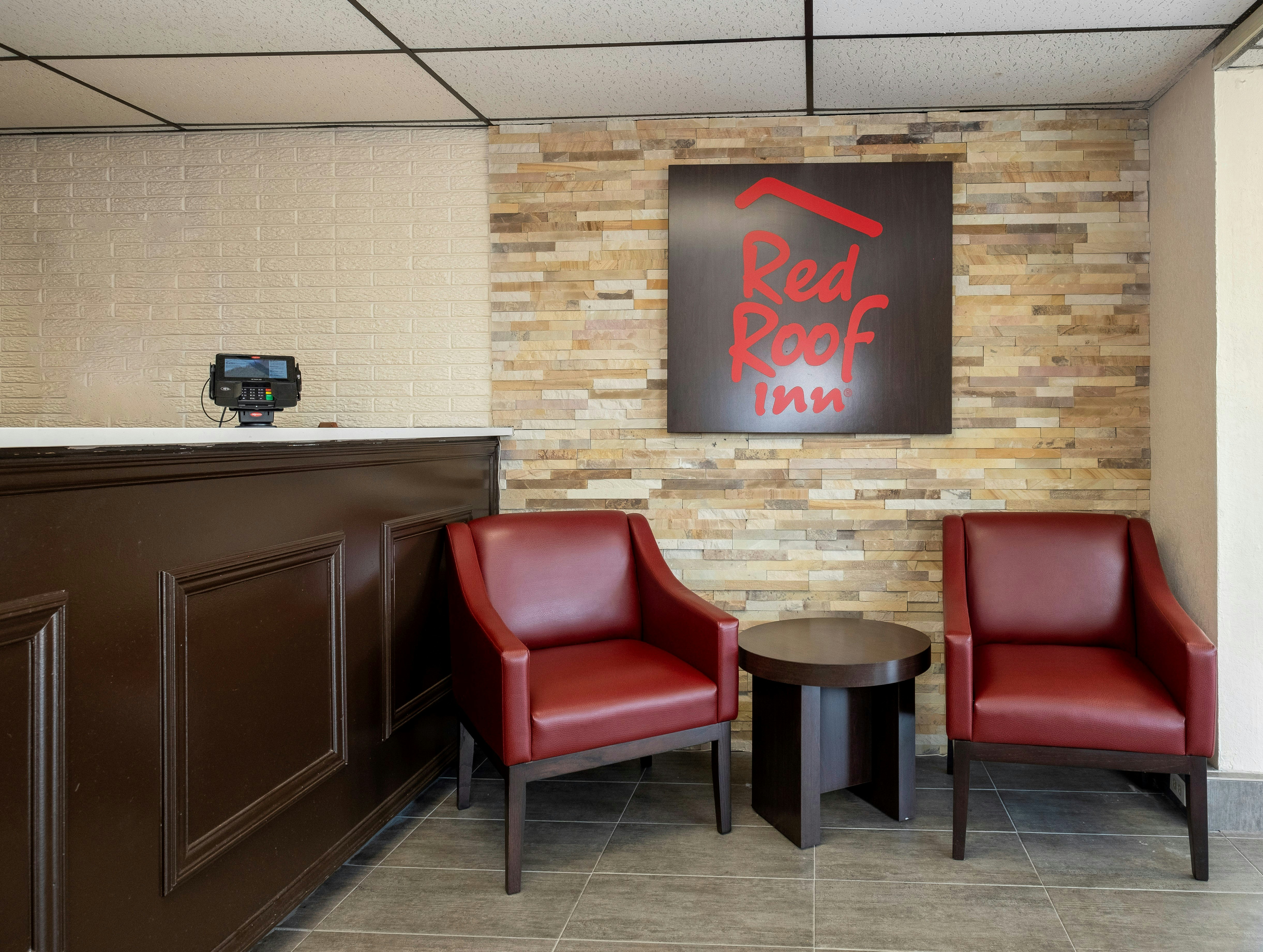 Red Roof Inn West Point 3/7