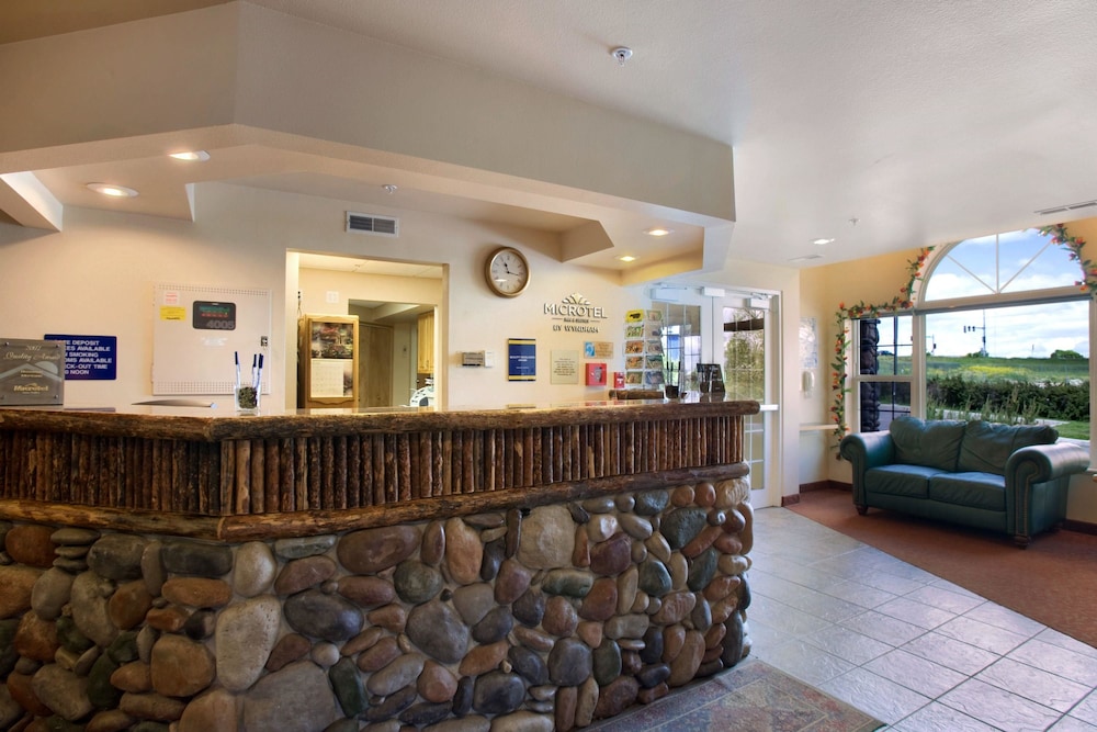 Microtel Inn And Suites Bozeman 5/34