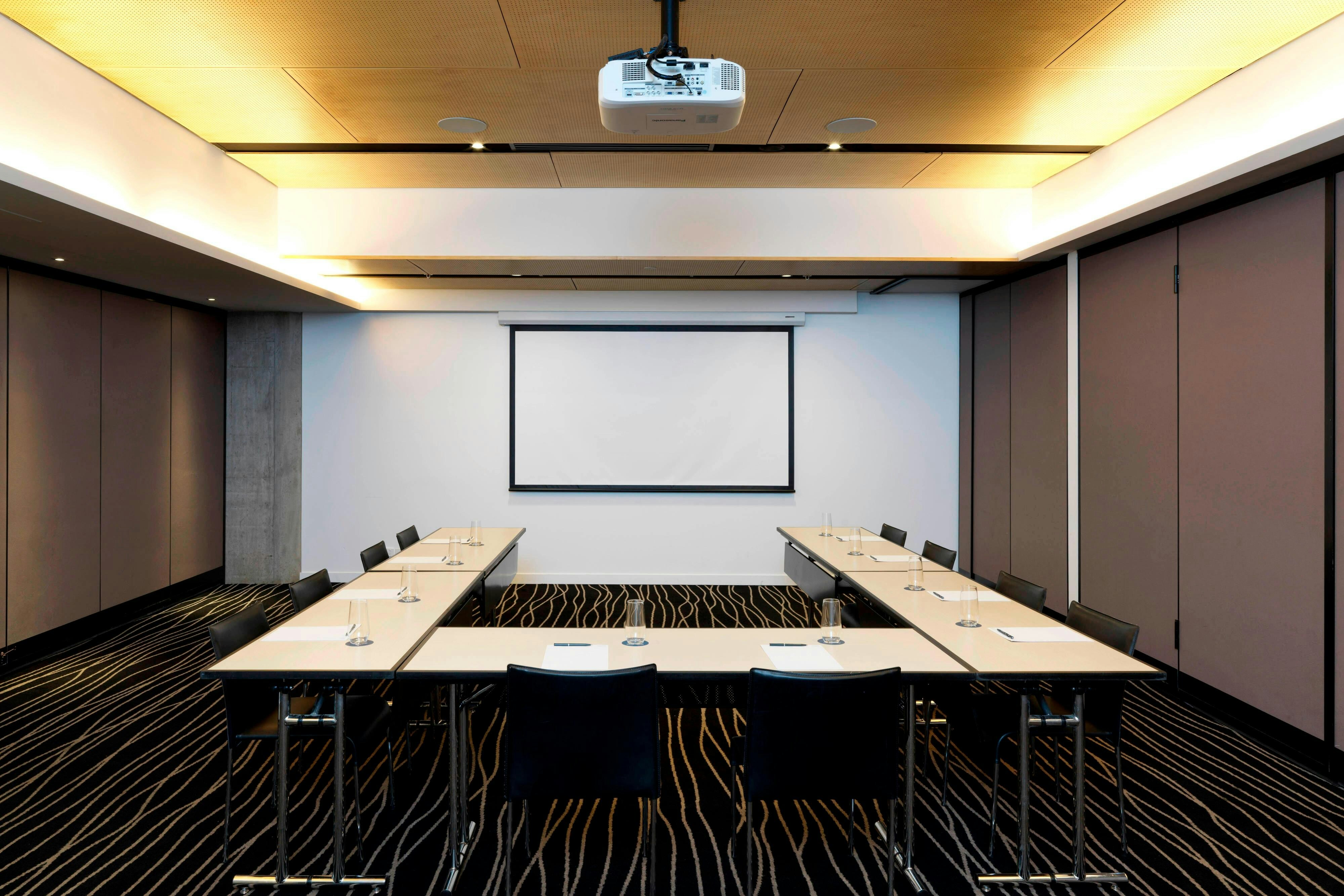 Four Points By Sheraton 35/42