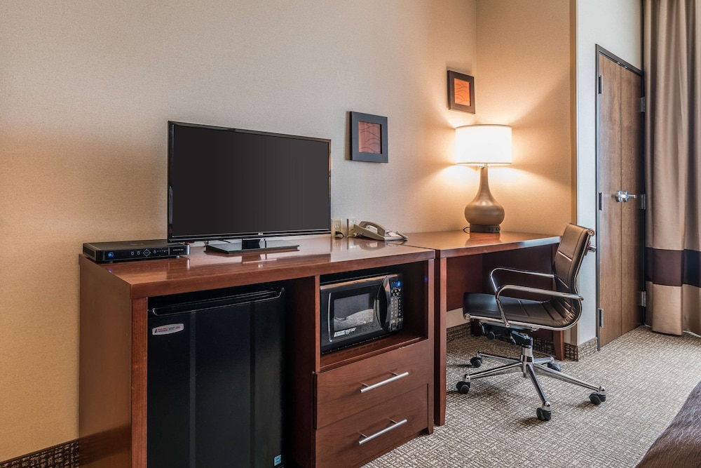 Comfort Inn and Suites Hermiston, OR 43/47