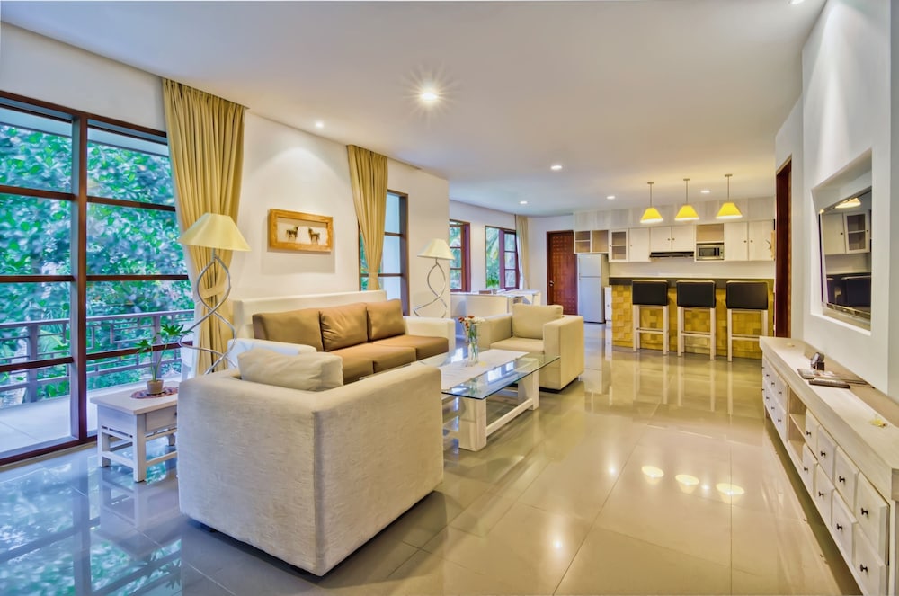 Labak River Hotel 55/71