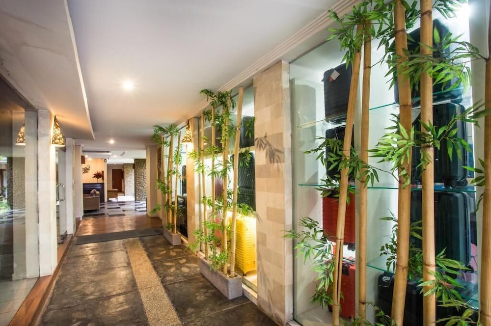 Svarna Hotel Sanur 4/48
