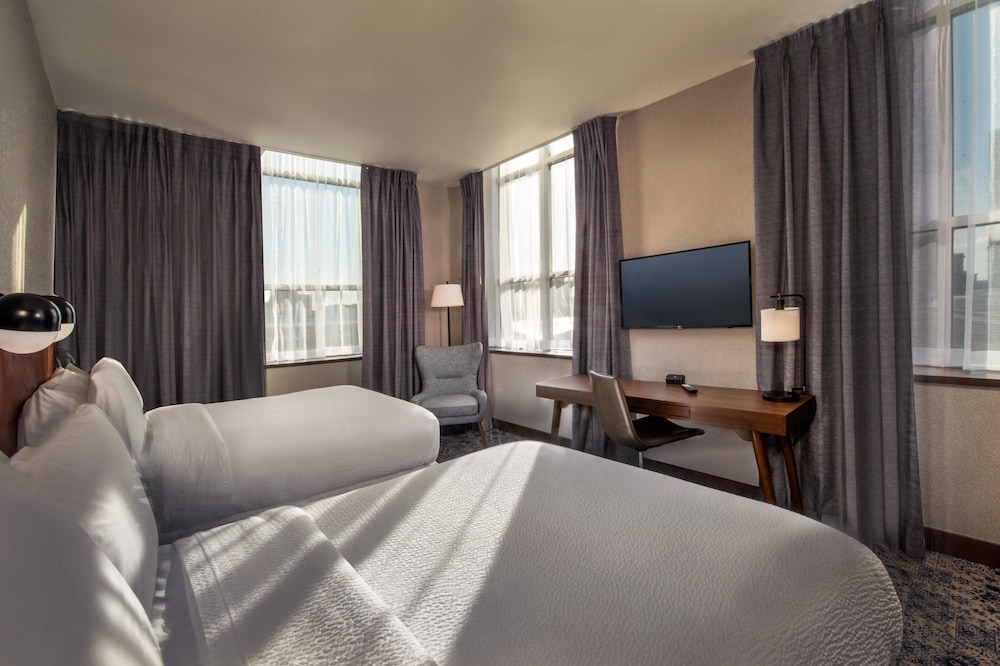 Four Points by Sheraton Philadelphia City Center 13/48
