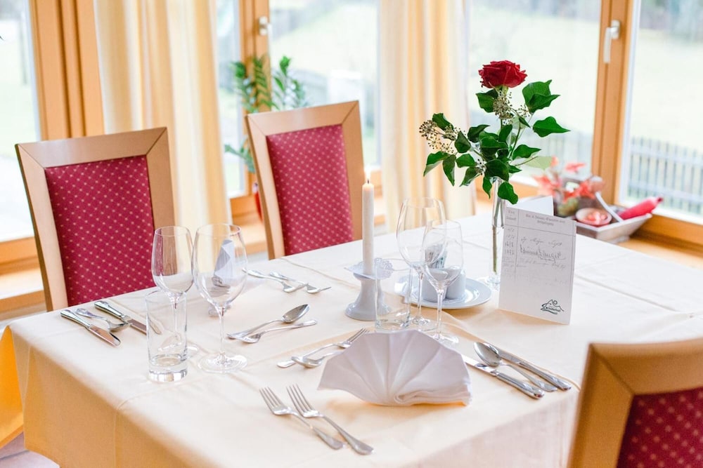 Landhotel Schütterbad 58/74