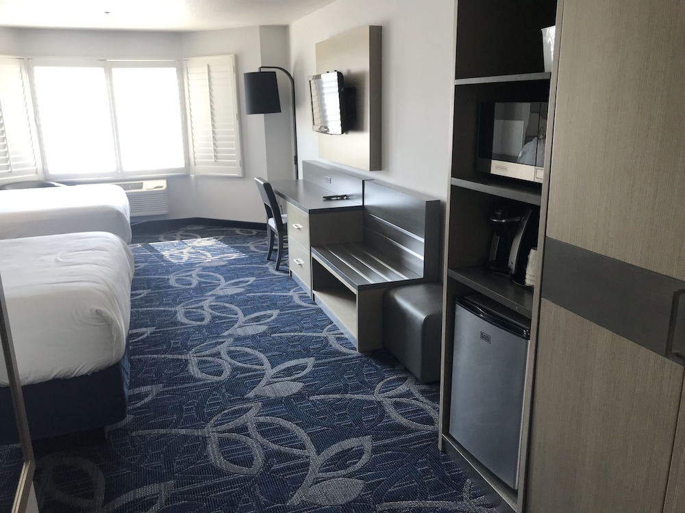 Hotel Aluxor SFO 37/46