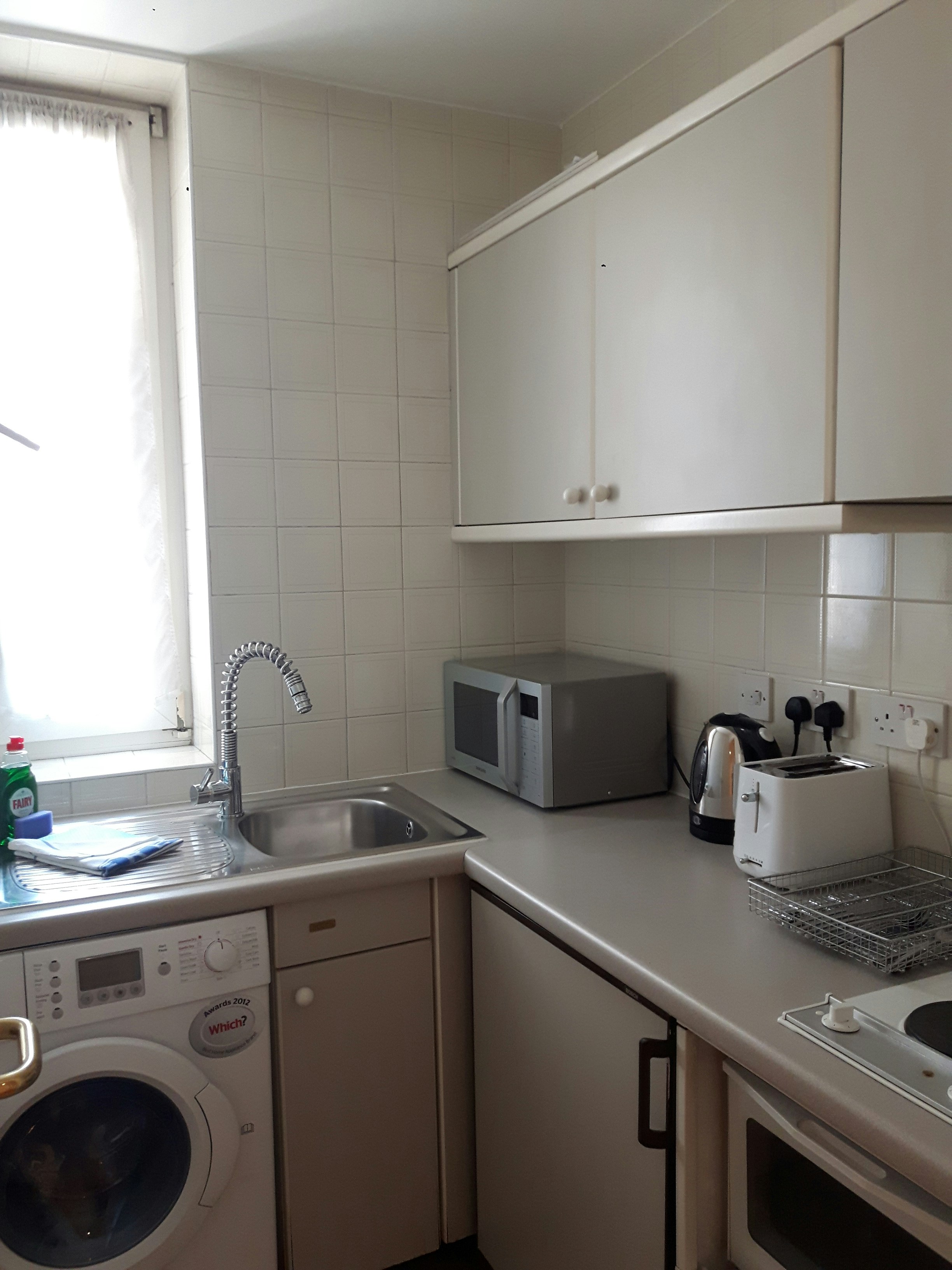 Chelsea Cloisters Serviced Apartments 117/121