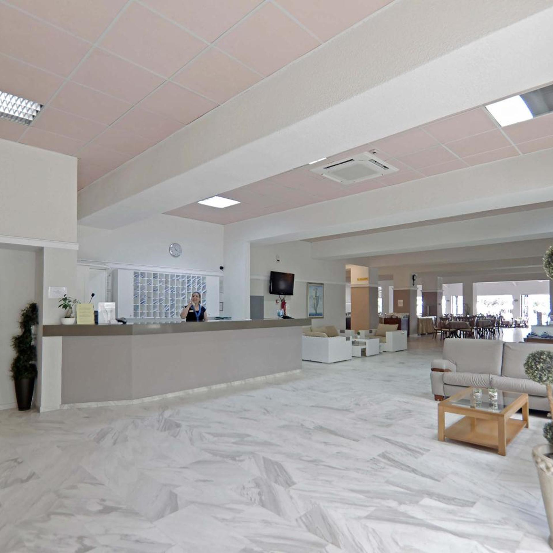 Sun Beach Platamon Resort 11/71