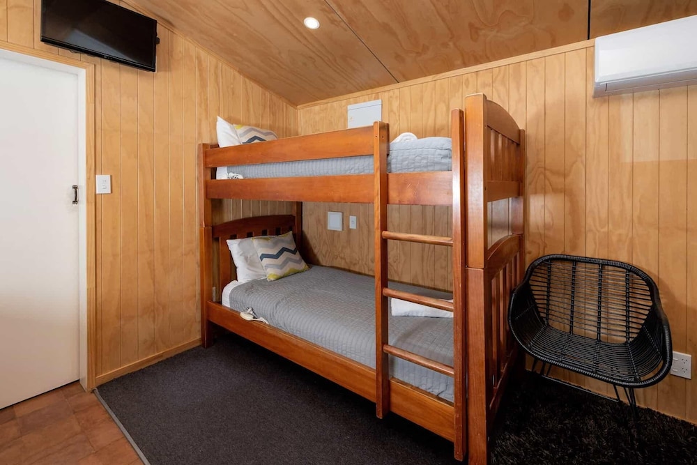 Queenstown TOP 10 Holiday Park 25/50