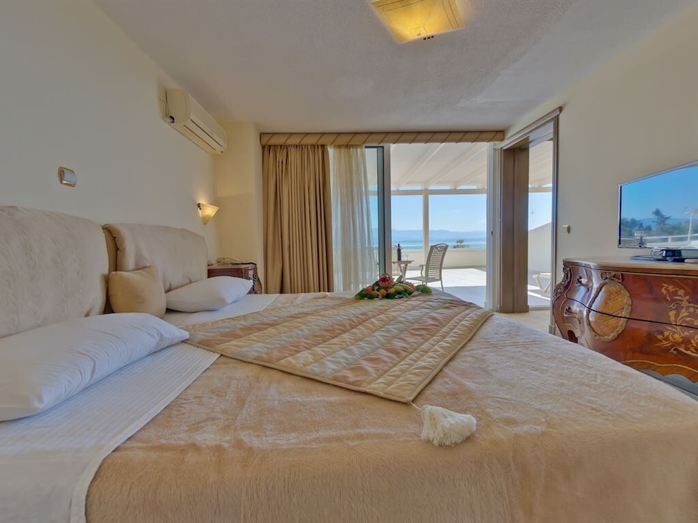 Palmariva Beach Hotel By Anayia All Inclusive Resorts 8/50