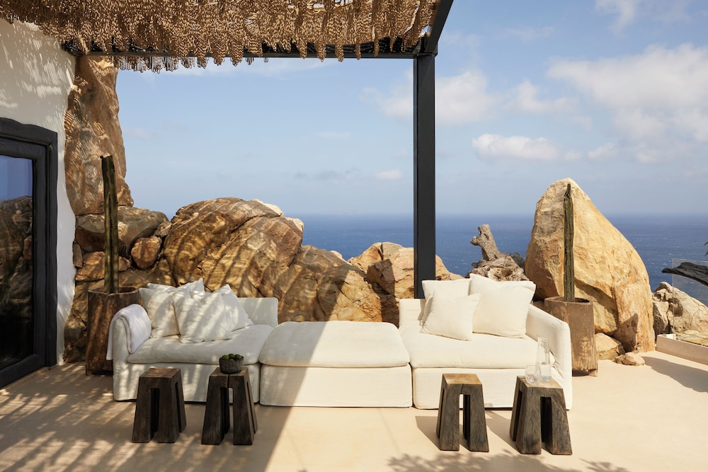 Myconian Panoptis Escape - Small Luxury Hotels of the World 43/50