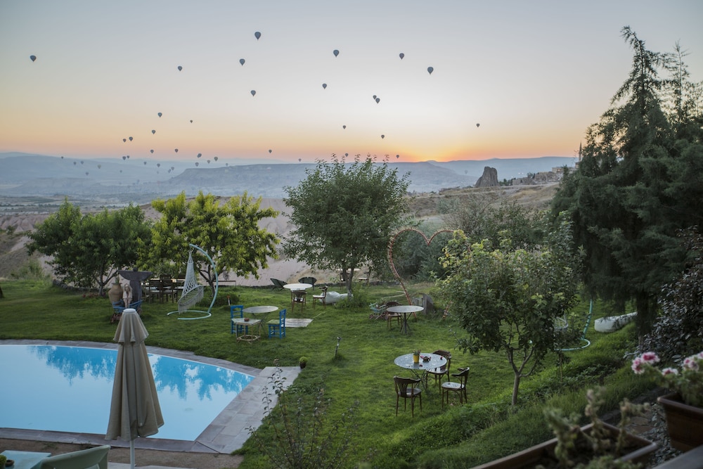 KARLIK EVI HOTEL - SPECIAL CATEGORY 41/51