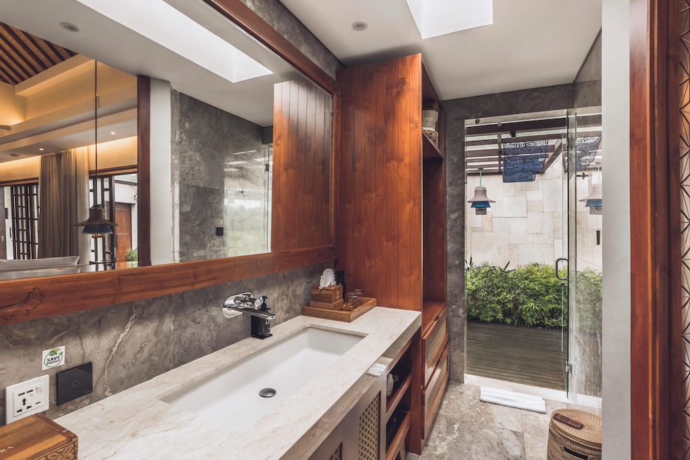 Asvara Villa Ubud by Ini Vie Hospitality 49/49