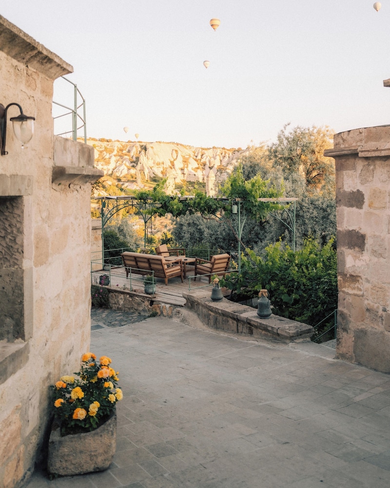 Kelebek Special Cave Hotel 77/84
