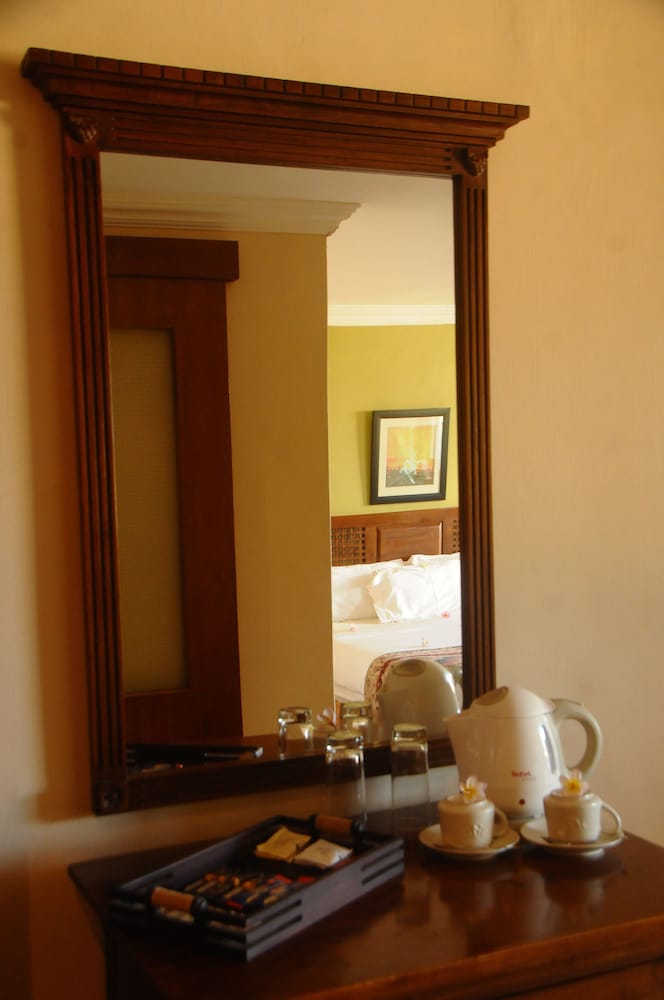 Aanari Hotel and Spa 44/82