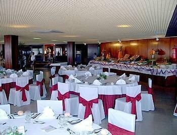 Auramar Beach Resort 53/67