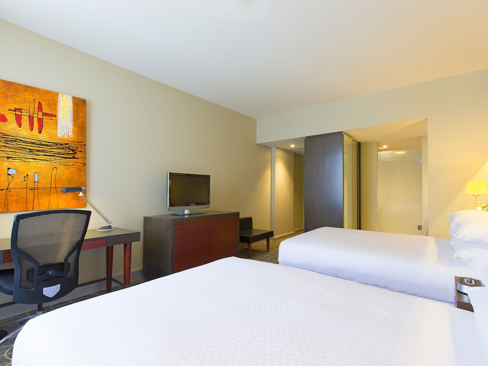 FOUR POINTS BY SHERATON PERTH 14/41