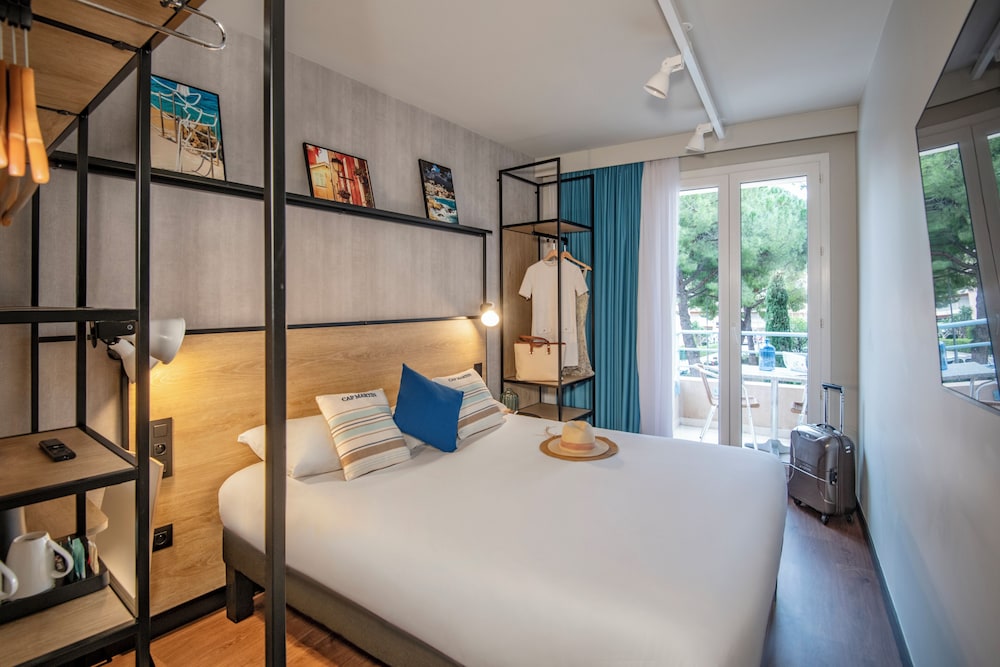Ibis Roquebrune Cap Martin Menton 16/50