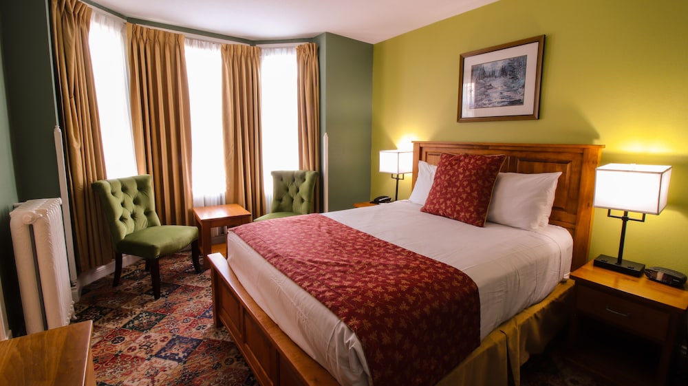 CLASSIC, QUEEN BED