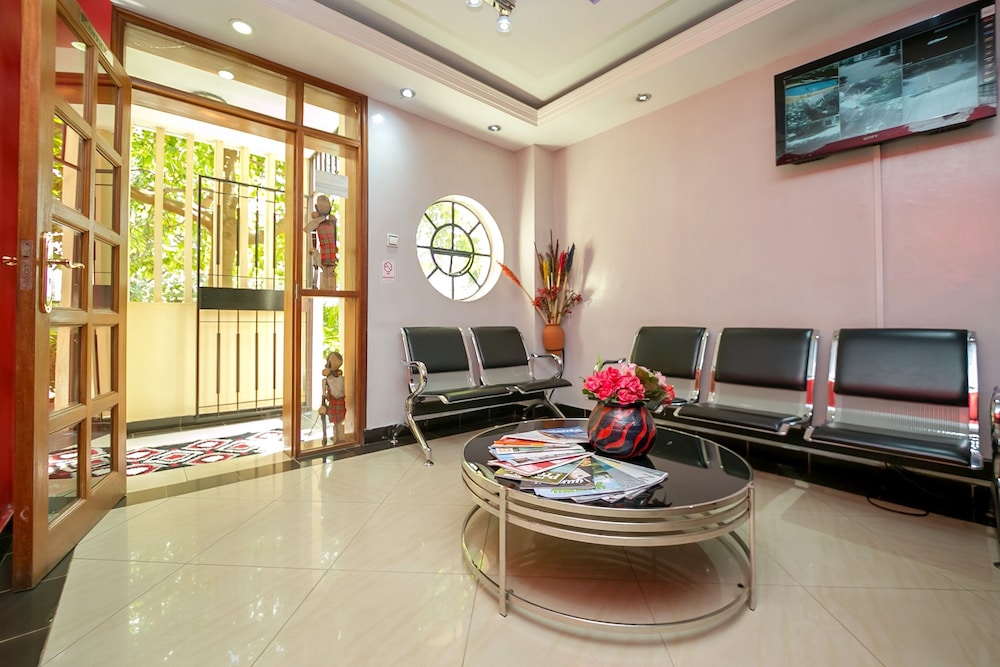 Meltonia Luxury Suites 27/50