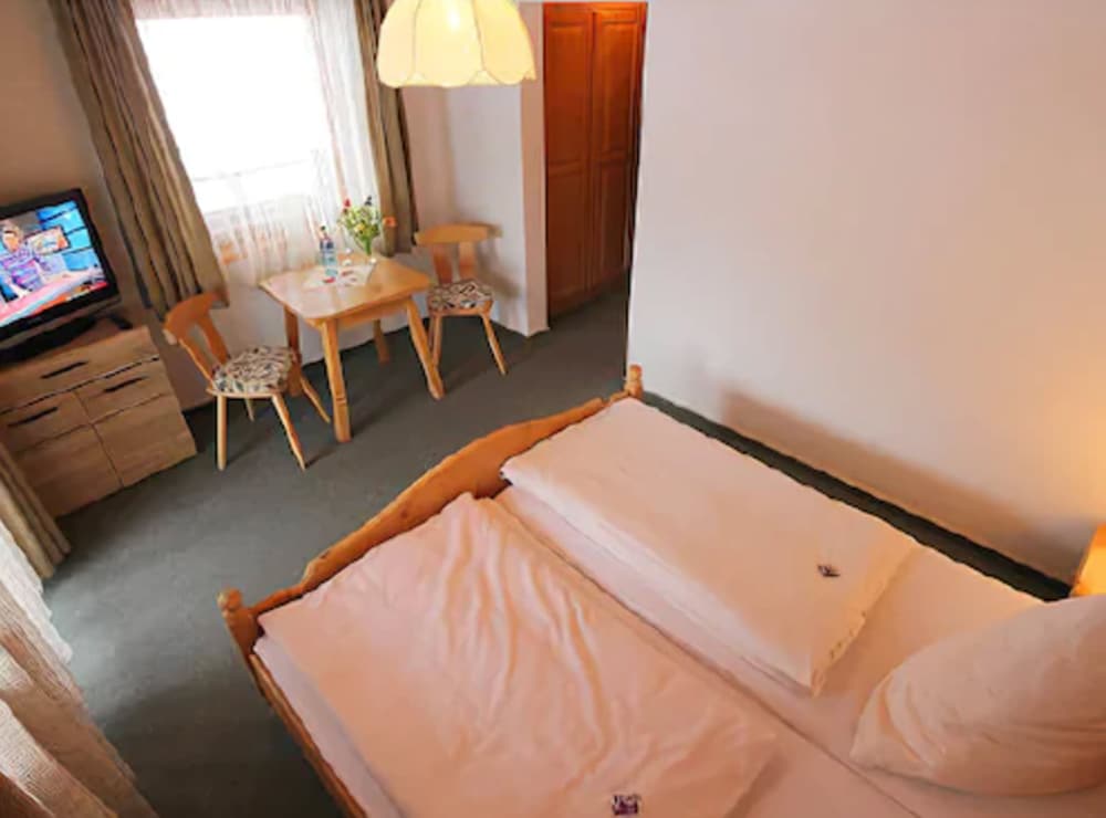 Krauter Chalet 13/48
