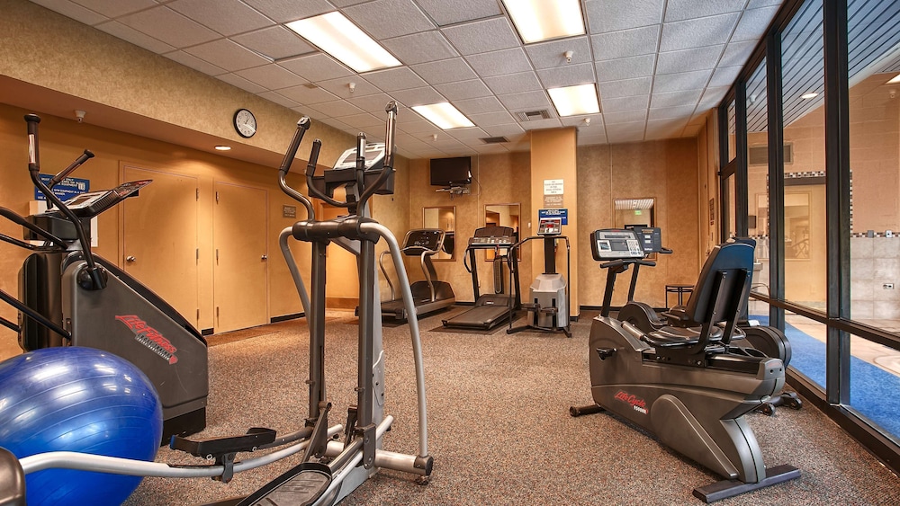 Best Western Plus Hotel & Conference Center 22/46