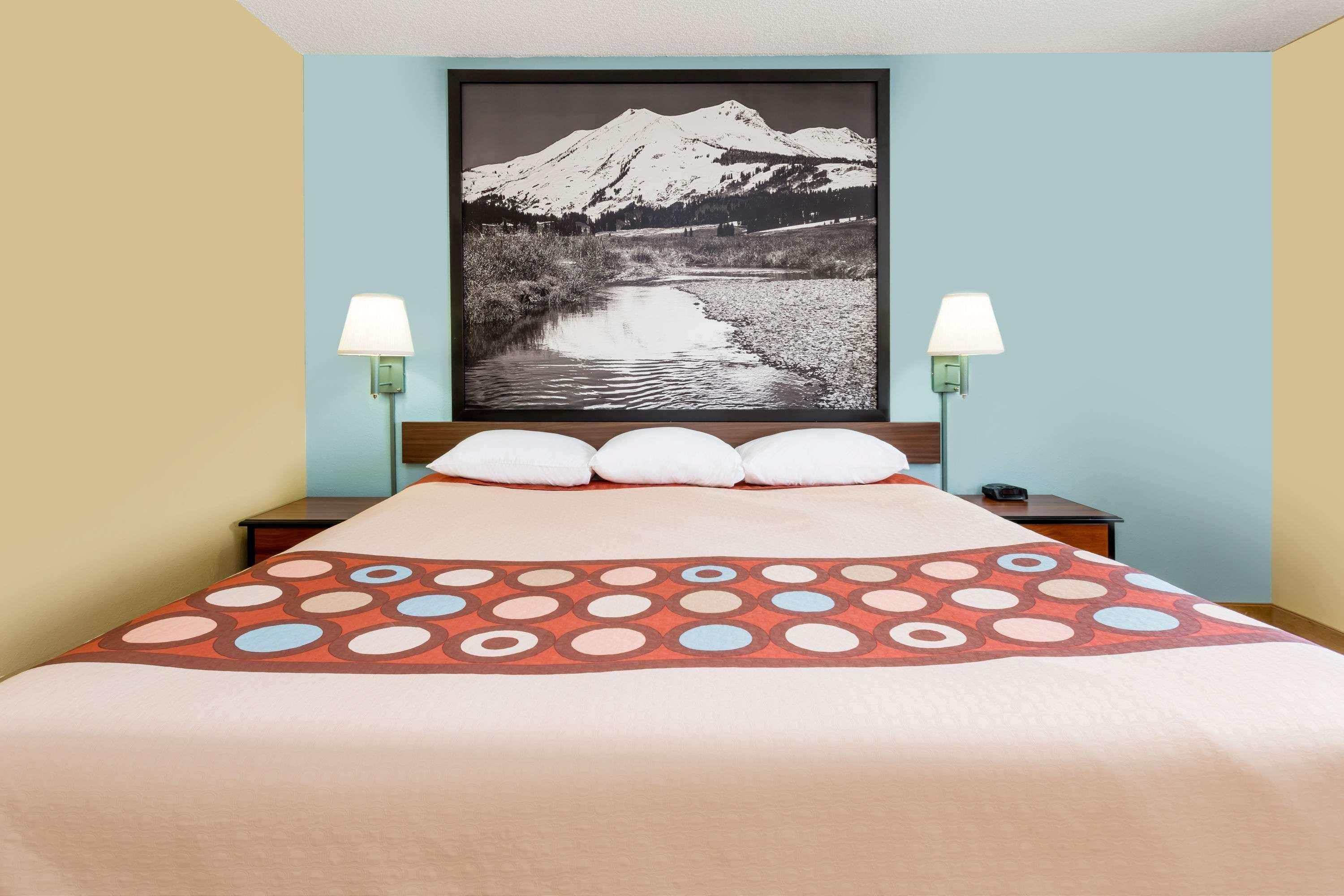 Super 8 by Wyndham Dillon/Breckenridge Area 16/25