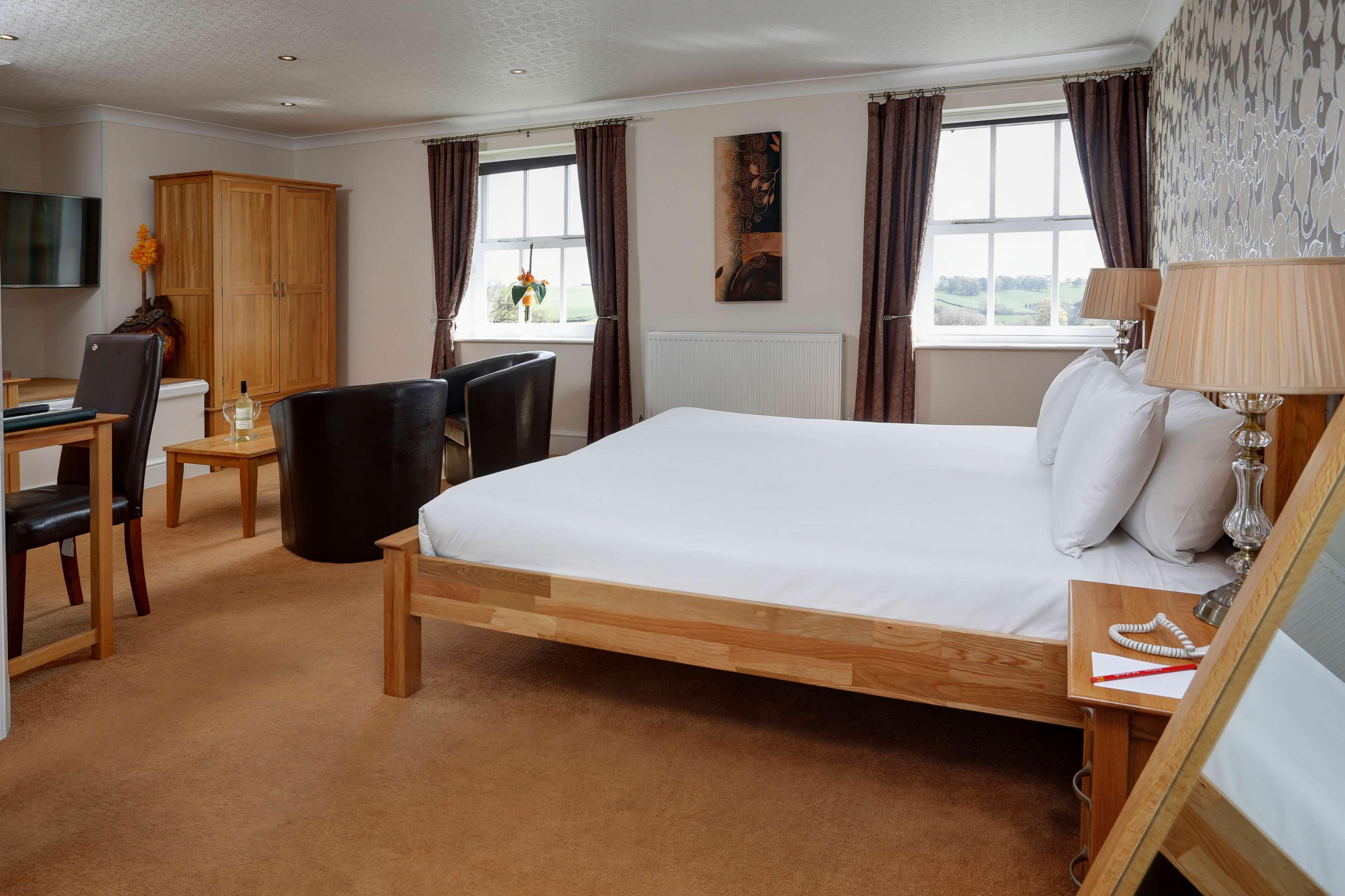 Superior, King Bed, with View