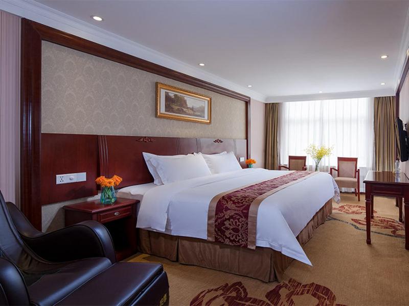 Vienna 3 Best Hotel Shenzhen Guanlan Chinatown 10/15