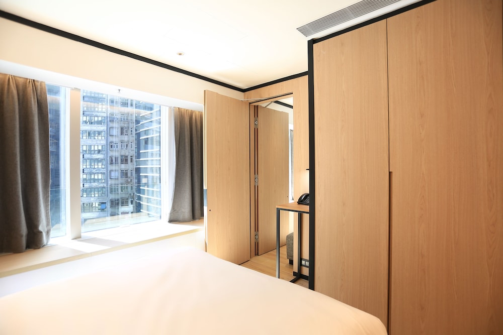 CM+ Hotels and Serviced Apartments 13/44