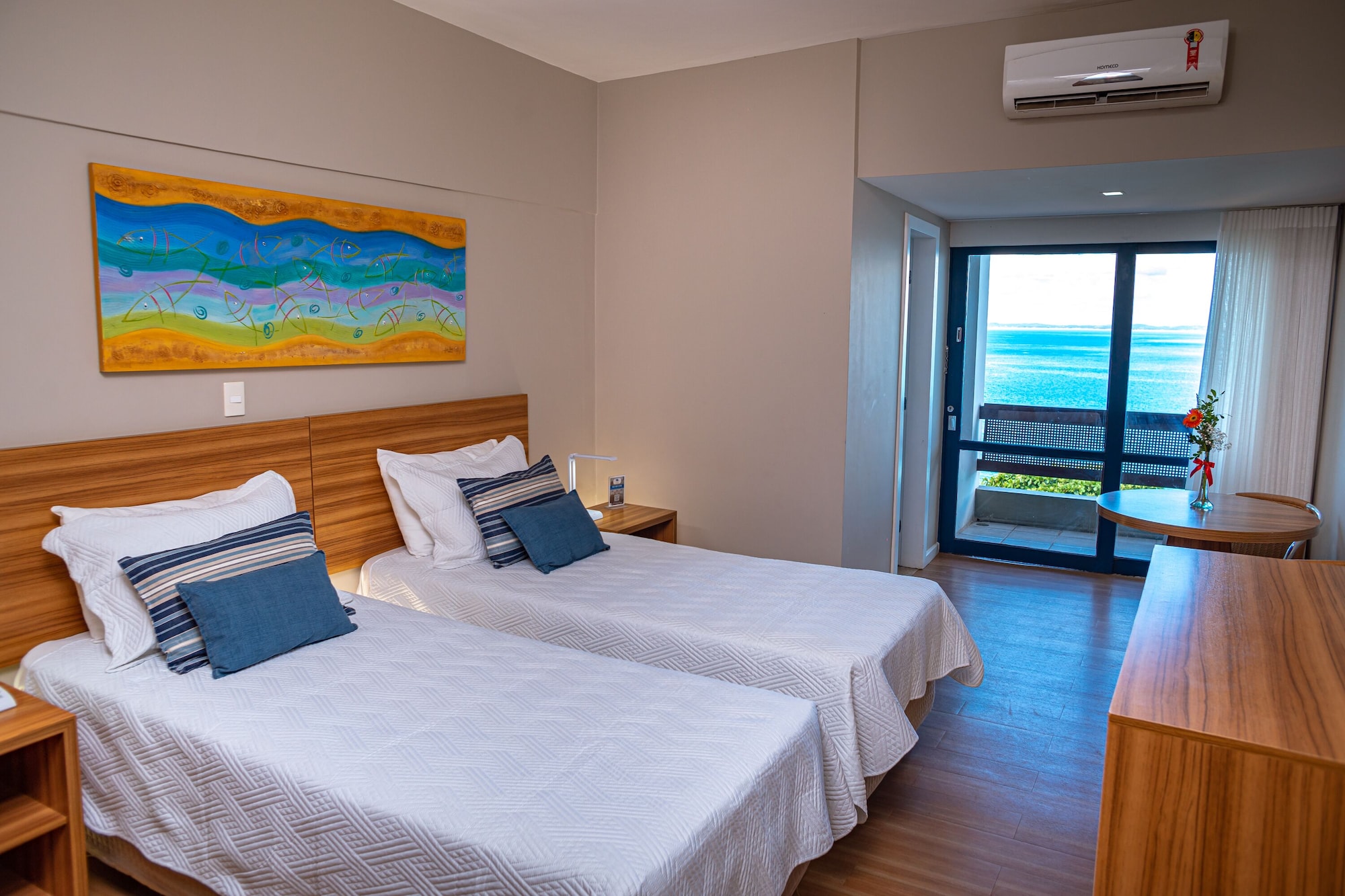 SUPERIOR, TWIN BEDS, SEA VIEW