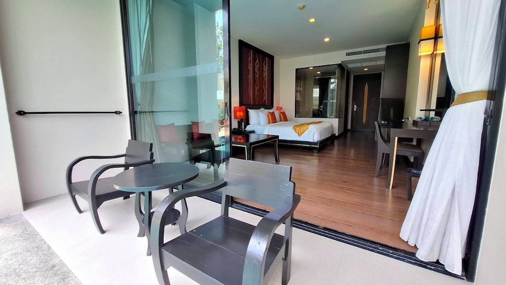 Royal Thai Pavilion Jomtien Boutique Resort 45/78