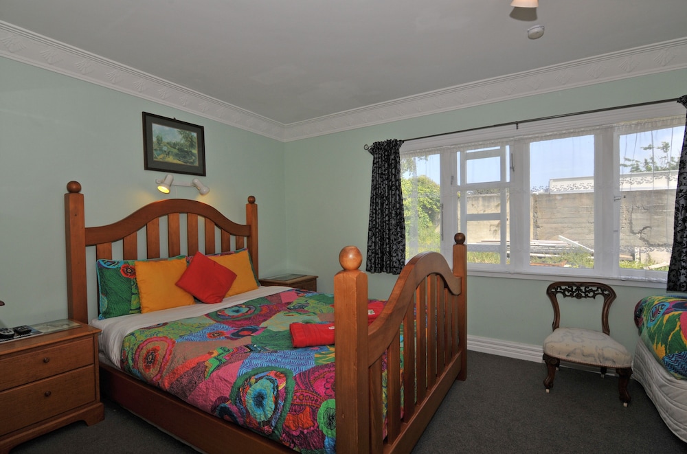 Richmond Guest House Bed & Breakfast 20/45