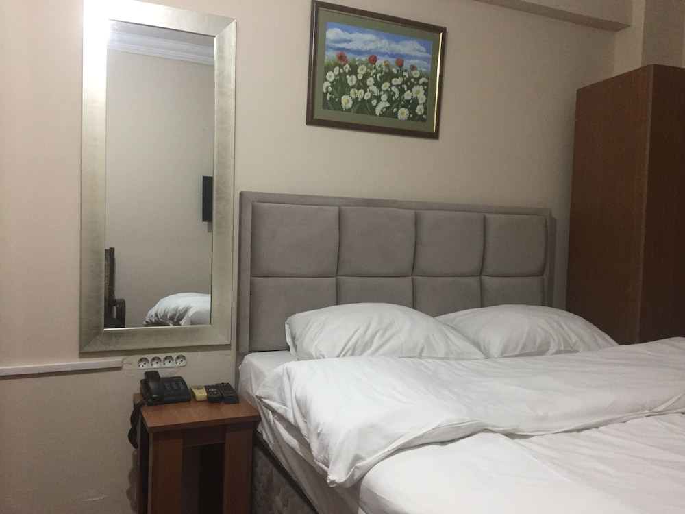 BASIC, DOUBLE BED