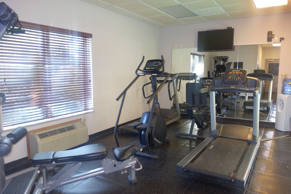 Country Inn & Suites by Radisson, Conyers, GA 24/37