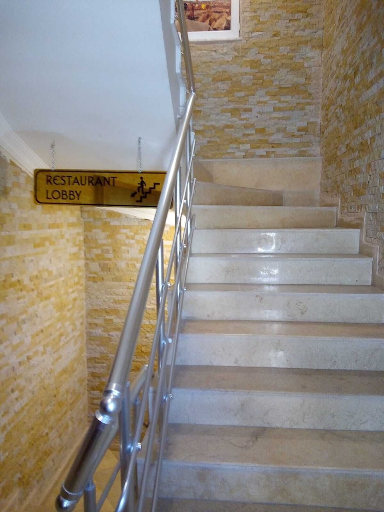 Asmir Suites Hotel 23/32