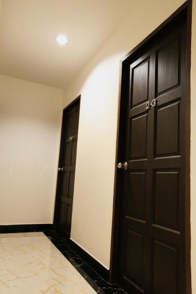 Katesiree House 15/30