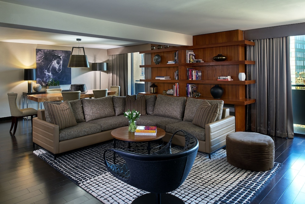 Revere Hotel Boston Common Formerly Radisson Hotel Boston 48/81