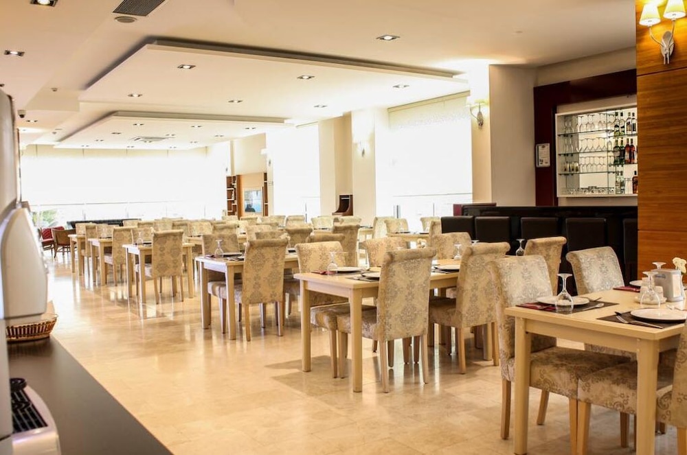 Tuna Hotel Mugla 28/30