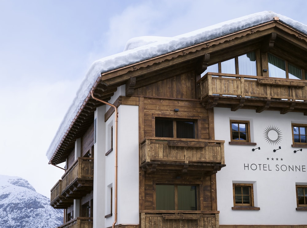 Hotel Sonne 4/70