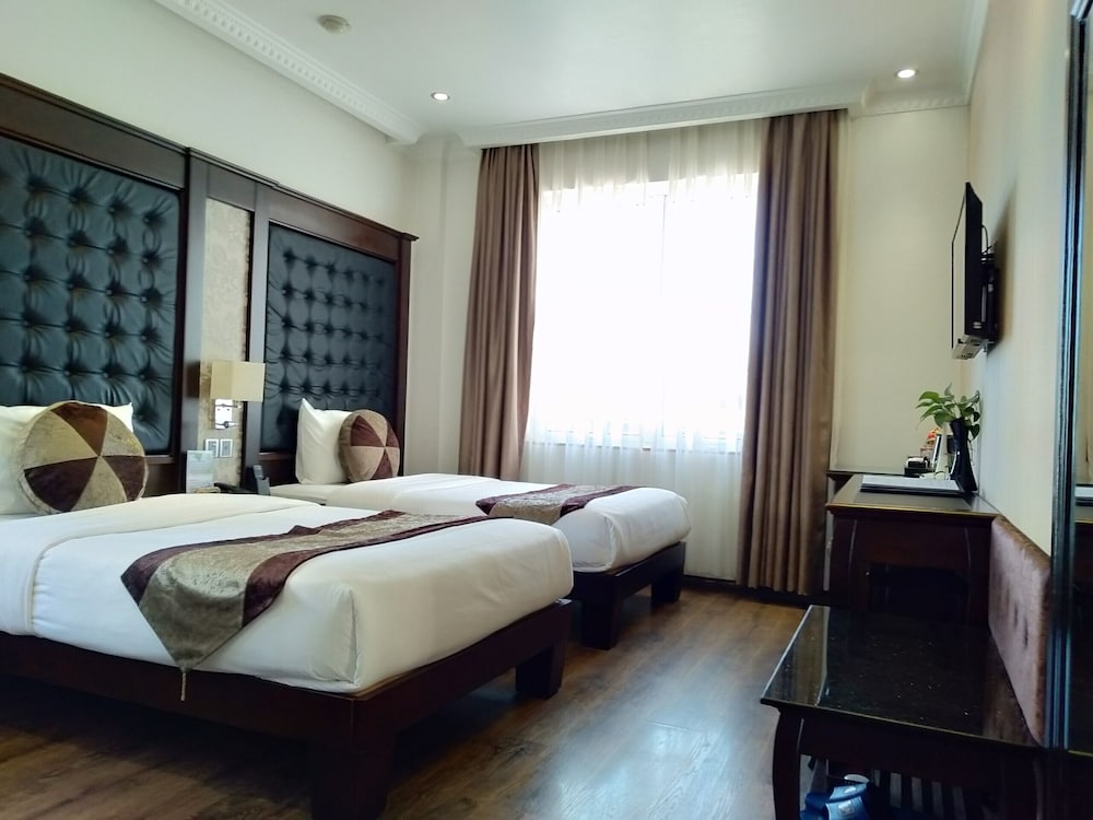 City Bay Palace Hotel 29/70