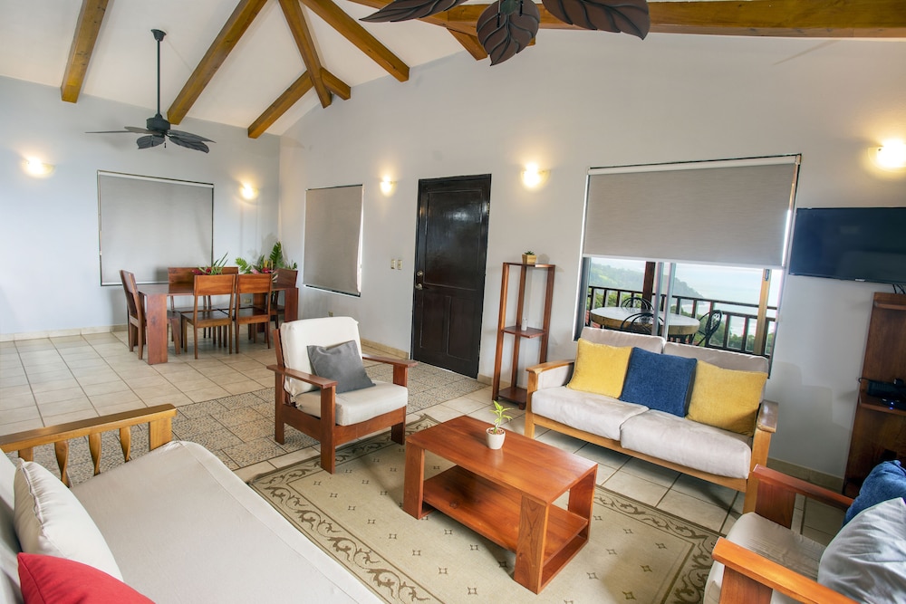 Villas Alturas 23/50