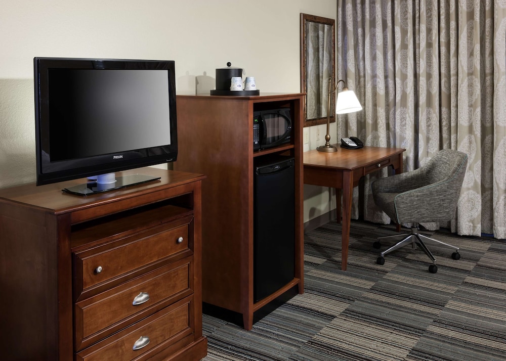 Hampton Inn & Suites Colorado Springs/I-25 South 53/62