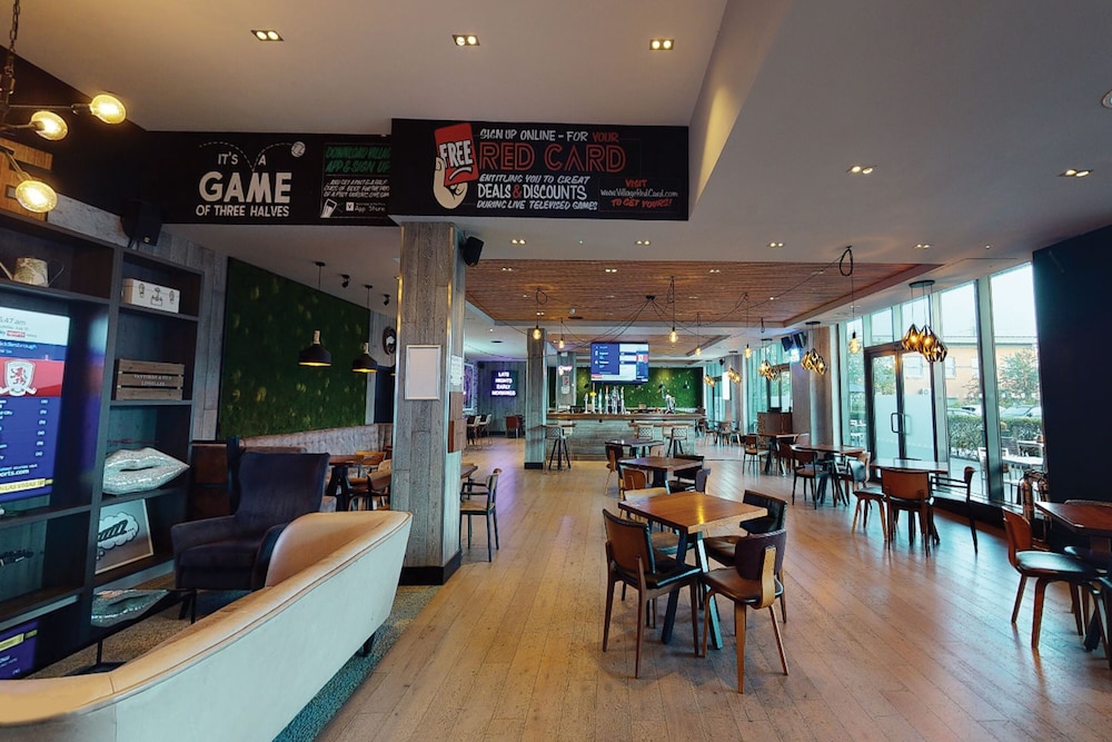 Village Hotel Solihull 40/64