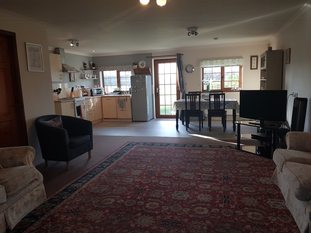 Holiday Cottages At Hawthorn Farm 24/50