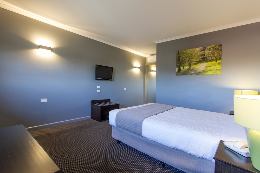 Sunshine Motor Inn 13/42