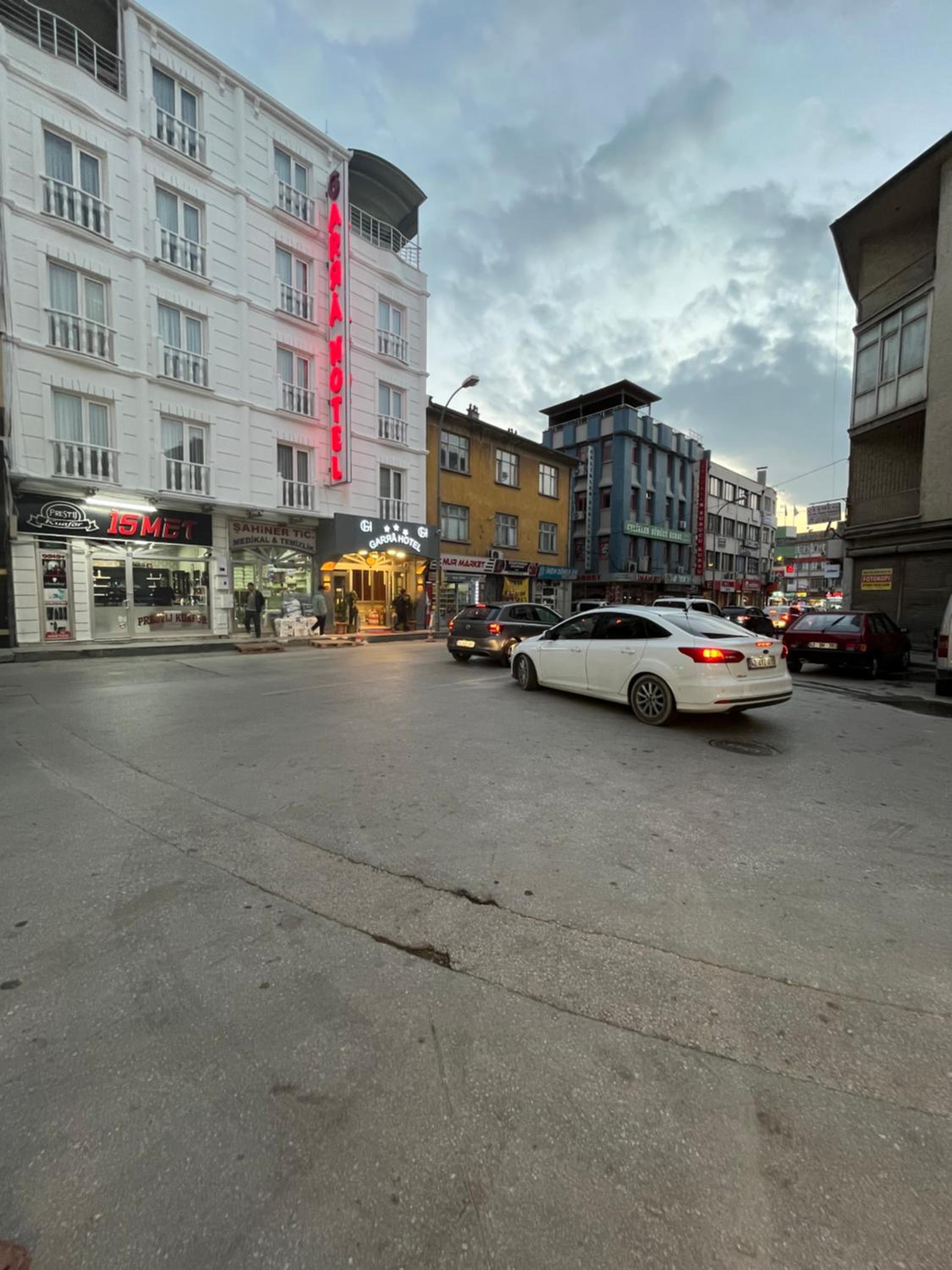 Garra Hotels 44/50