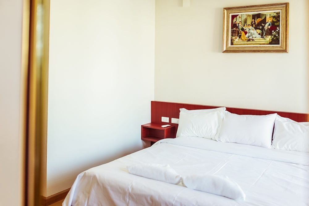 1 BEDROOM, DOUBLE BED, BALCONY