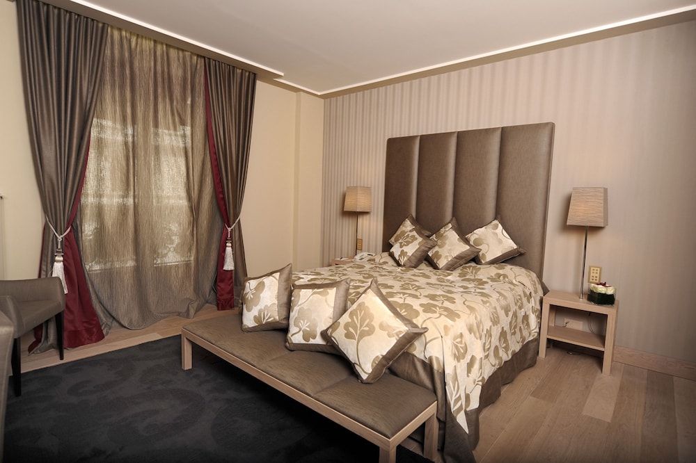 Lausanne Palace And Spa 43/88