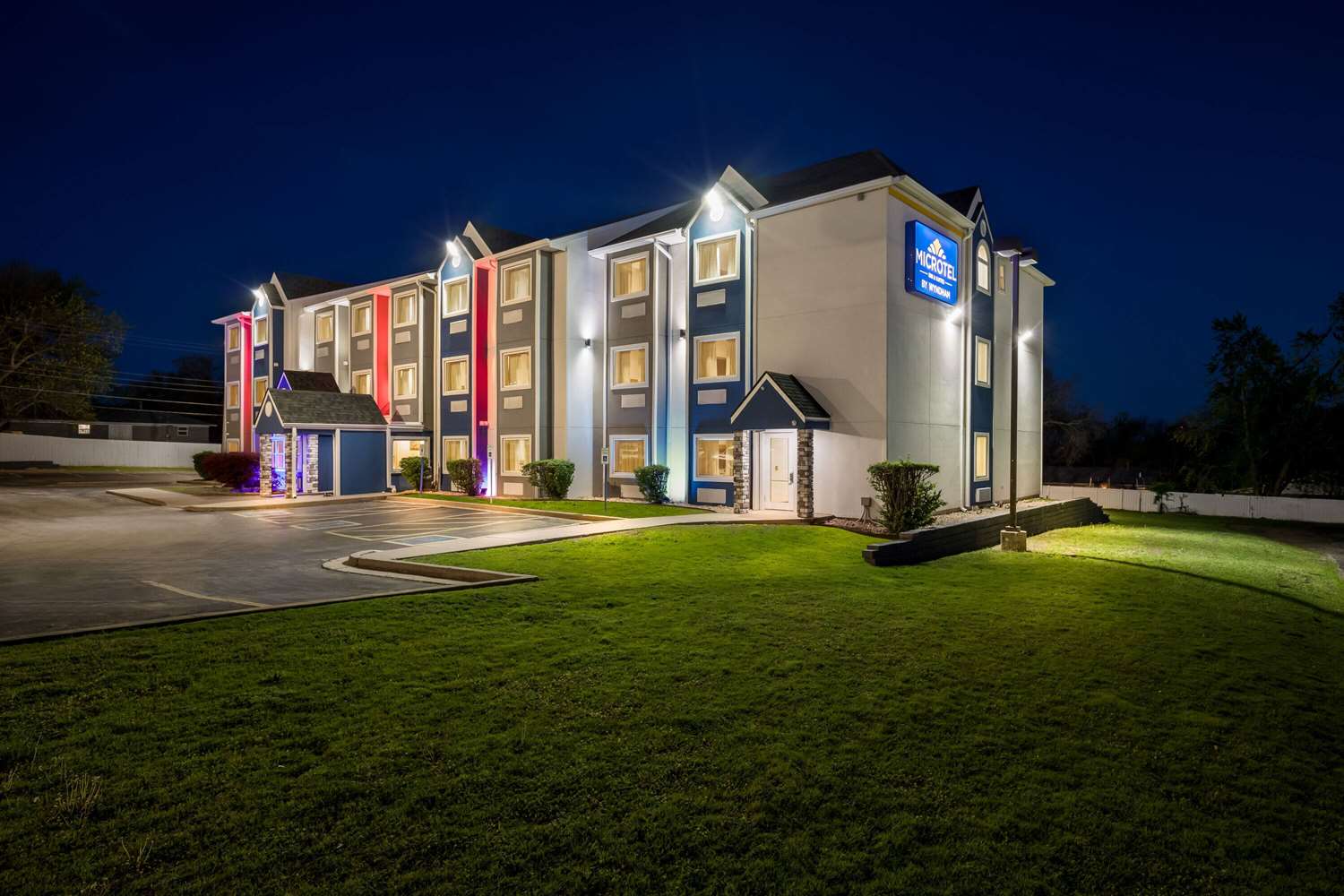 Microtel Inn & Suites by Wyndham Tulsa / Catoosa Route 66 16/17