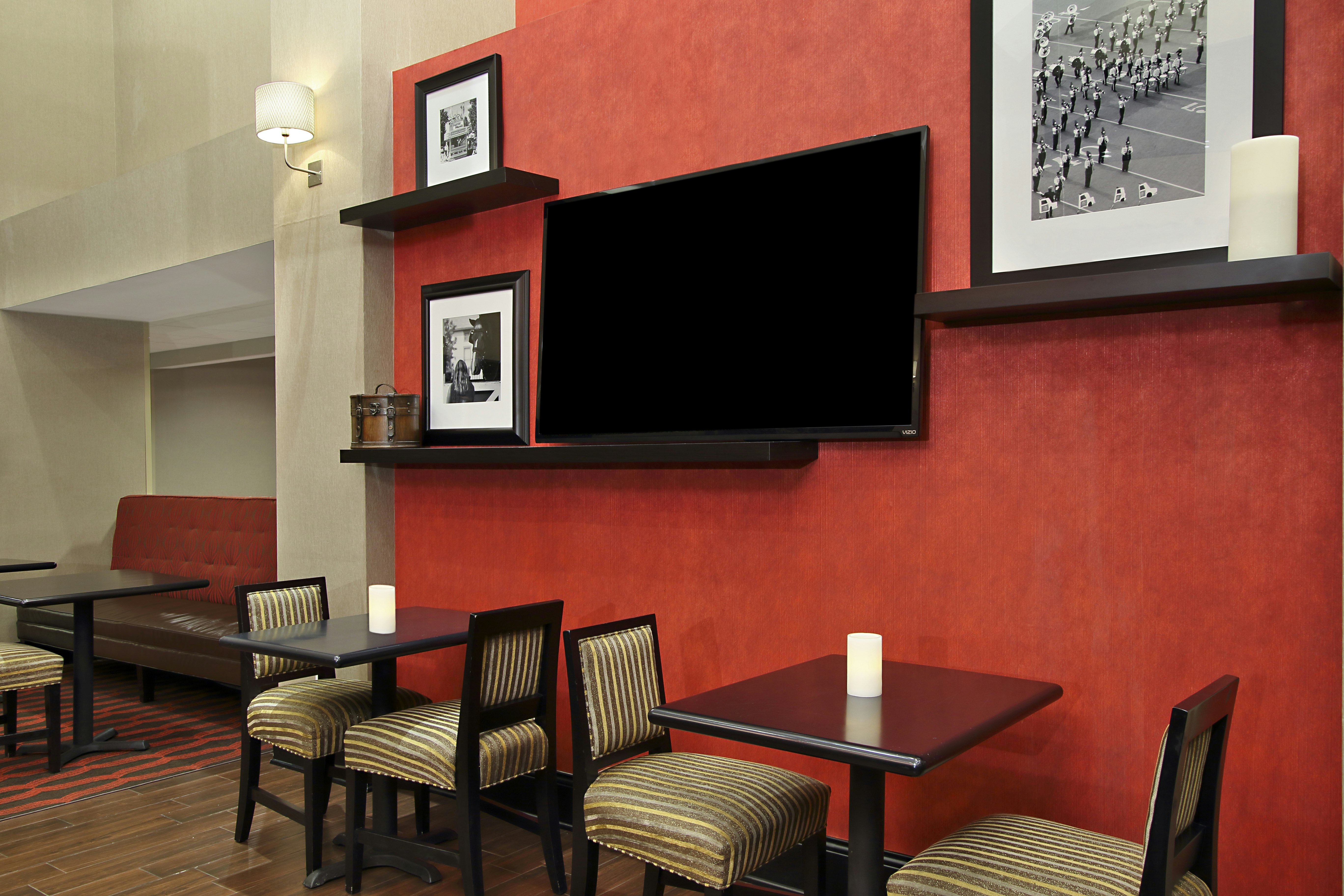 Hampton Inn Suites Columbus Hilliard 38/46